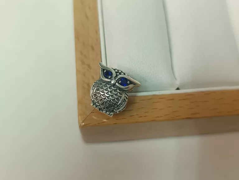 PIĘKNY SREBRNY CHARMS PANDORA PR 925 SOWA