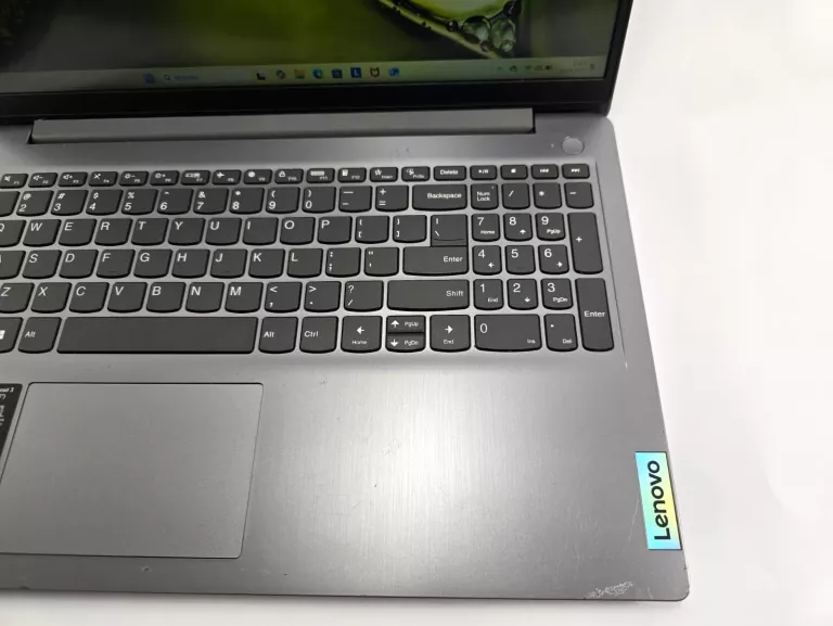 LAPTOP LENOVO IDEAPAD 3 15ITL6 15,6 " INTEL CORE I3 8 GB / 512 GB SZARY