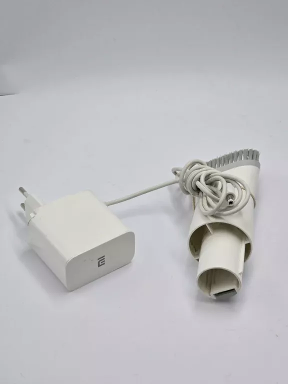 odkurzacz-bezprzewodowy-xiaomi-mi-handheld-vacuum-cleaner-scwxcq01rr-pojemnosc-zbiornika-na-kurz-050