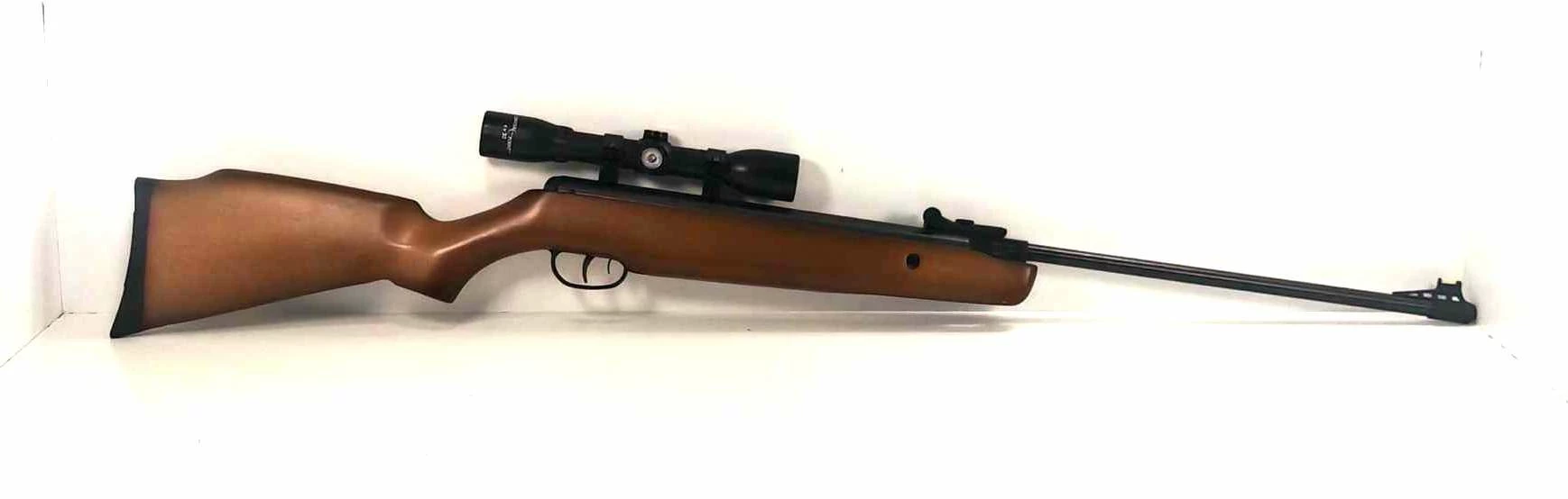 wiatrowka-crosman-vantage-nitro-piston-45-mm-z-luneta-center-point-4x32-ean-gtin-0028478138643