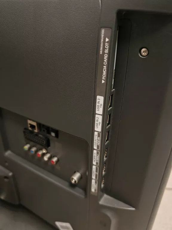 TELEWIZOR TV LG 32LB5800 + PILOT