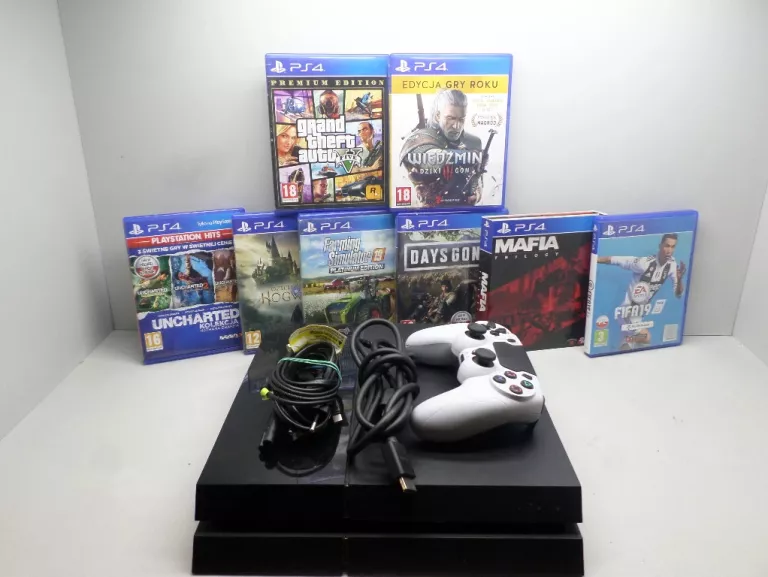 KONSOLA PS4 500GB 1 PAD 8 GIER