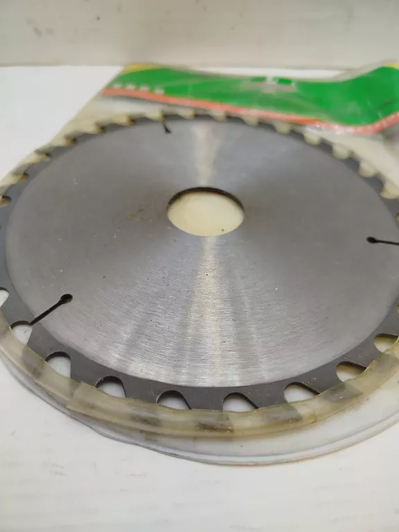 TARCZA LARGO TECH TCT SAW BLADE 180X30TX32H