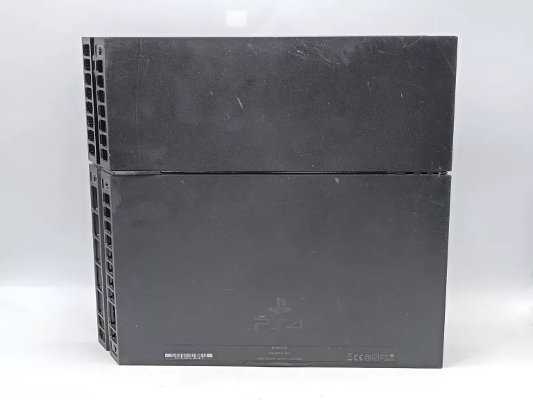 KONSOLA PS4 500GB 1X PAD GRA