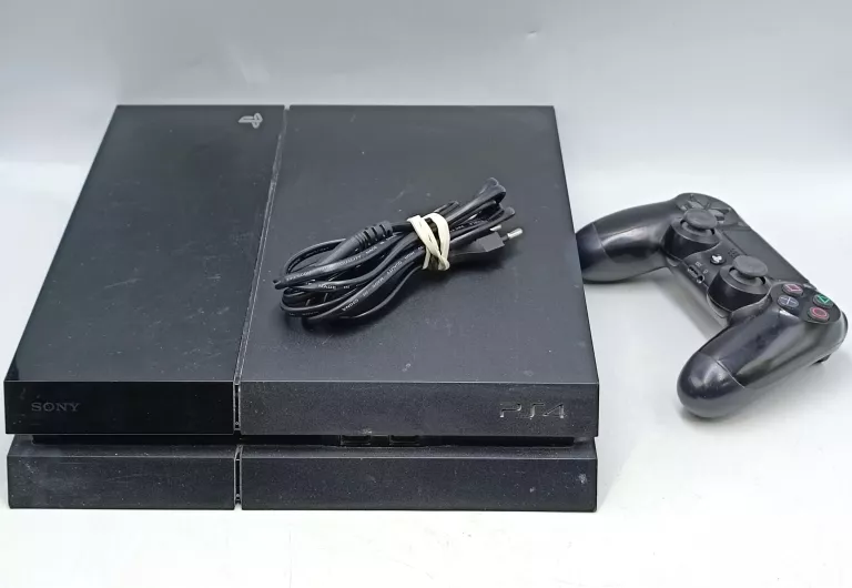KONSOLA PS4 500GB 1X PAD GRA