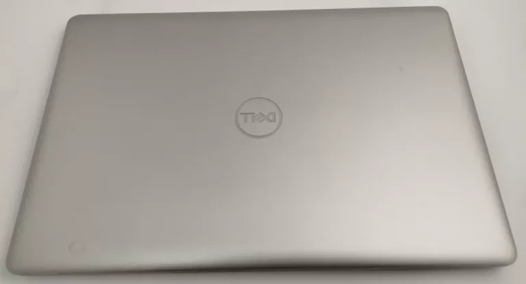 LAPTOP DELL INSPIRON 3520