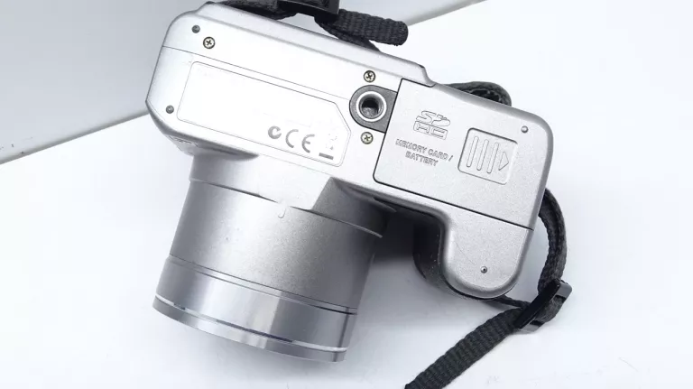 APARAT KOMPAKTOWY PANASONIC DMC-FZ28 ZESTAW