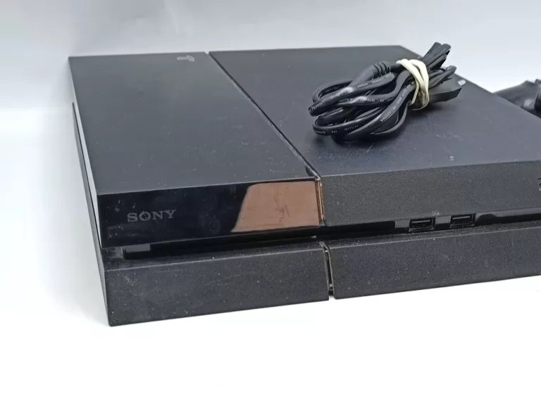 KONSOLA PS4 500GB 1X PAD GRA