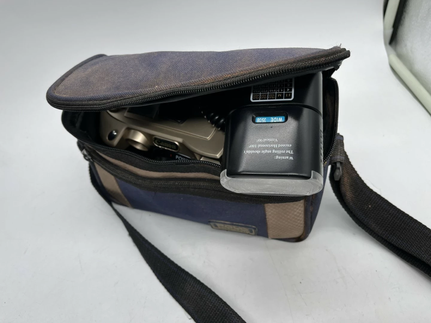 aparat-fotograficzny-canon-az-2900-torba-do-kolekcji-glowna-9-walbrzych-sj