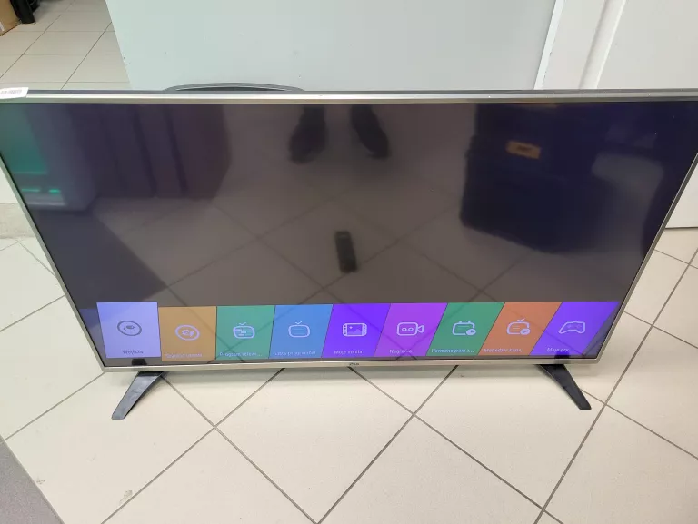 TELEWIZOR LG 49LH541V + PILOT(PĘKNIĘTY)