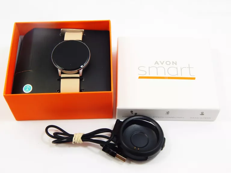 avon-smartwatch-kiah-chrusciela-17-warszawa-dz-matuszewicz-spj