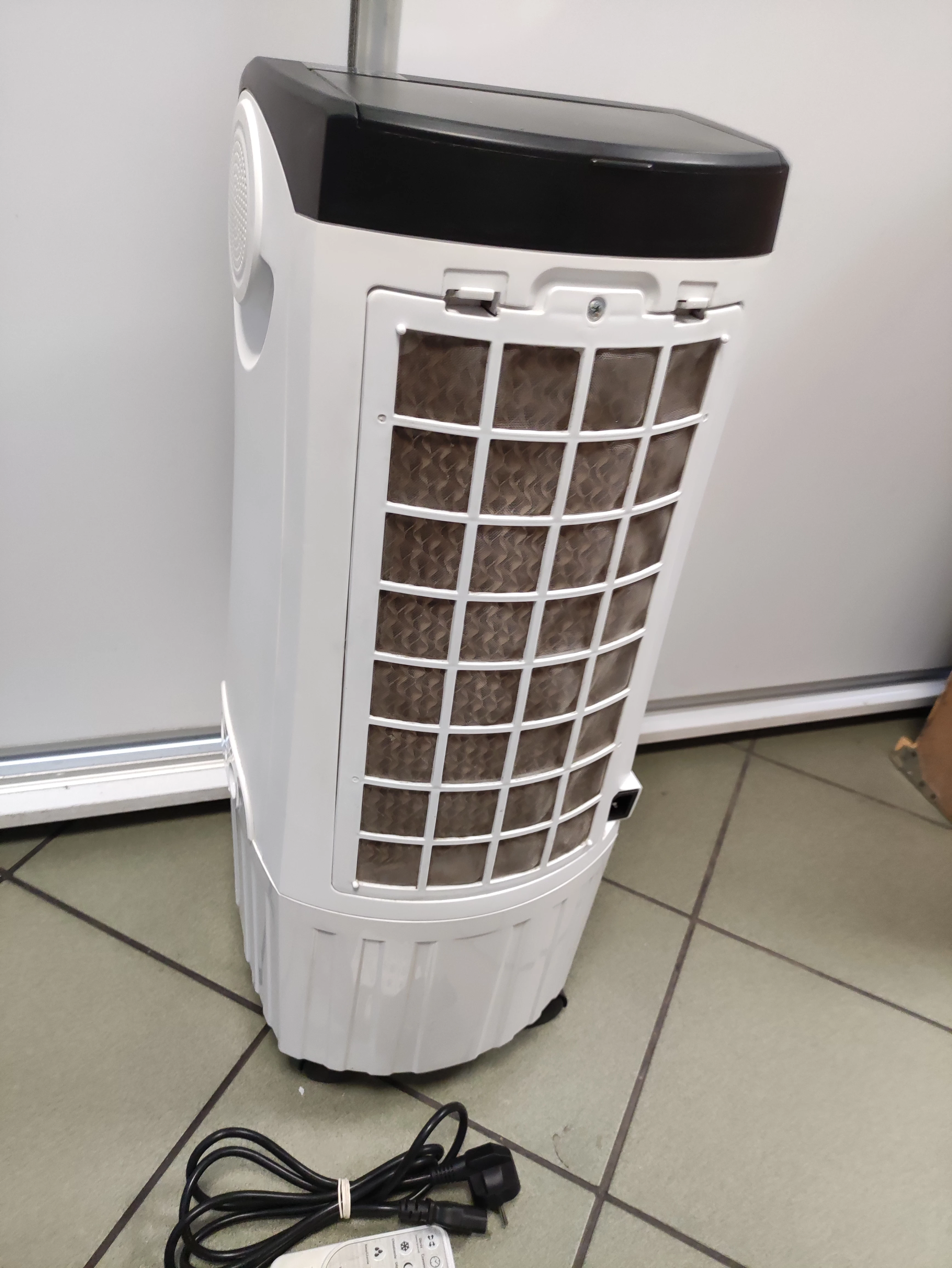 klimator-ewaporacyjny-cronos-ll-19a-pilot-kabel-ean-gtin-5903864750041