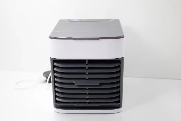 PRZENOŚNY MAŁY KLIMATYZER USB NA WODĘ I LÓD 3W1 KLIMATOR DO DOMU WENTYLATO