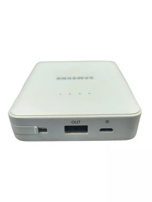 PAWERBANK SAMSUNG 8400 MAH EB-PG850BWE