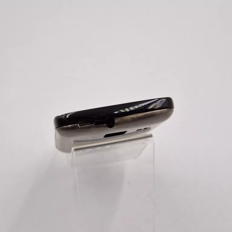 TELEFON MAXCOM MM320 BEZ SIM LOCKA
