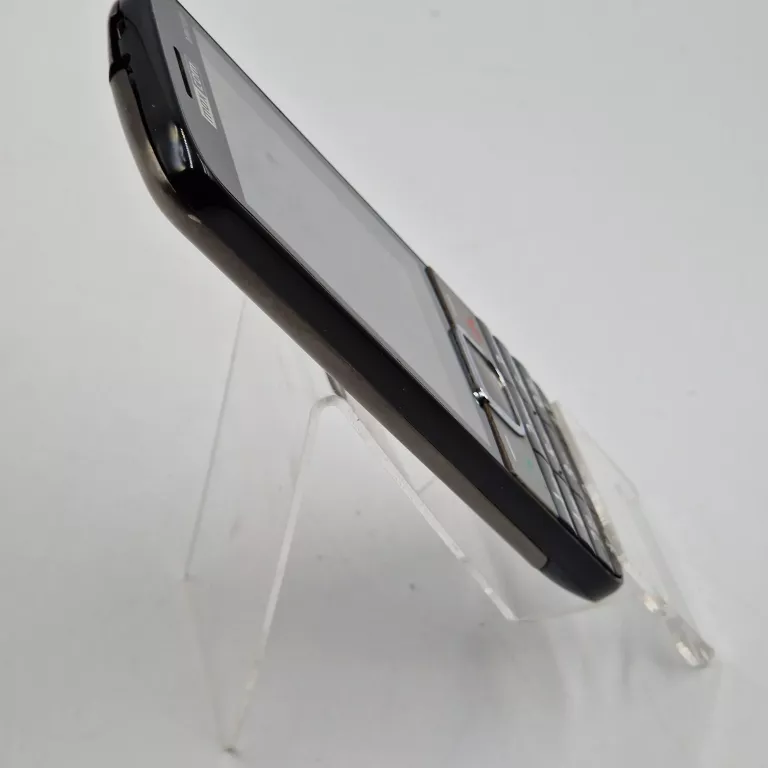 TELEFON MAXCOM MM320 BEZ SIM LOCKA