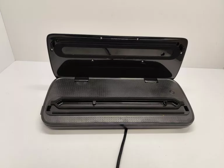 ZGRZEWARKA PRÓŻNIOWA KOENIC KVS 3411M