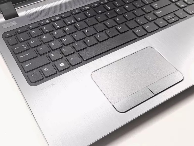 LAPTOP HP PROBOOK 450 G2 I3 I7-4510/ 8GB RAM/ RADEON R5 255/ 240GB SSD