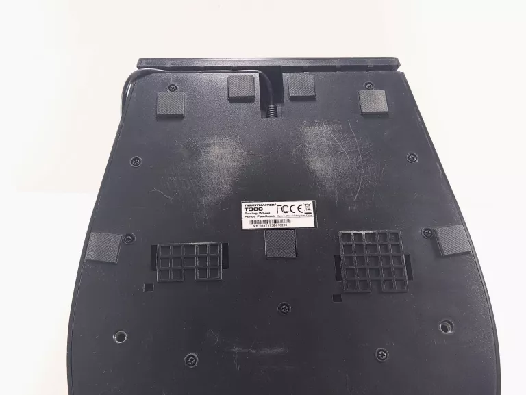 kierownica-thrustmaster-t150-force-feedback-stopnie-nozne-product-id-116da0d4-1283-405a-8b6f-a54038e84f5e