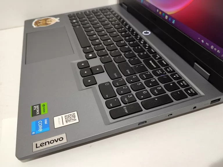 LAPTOP LENOVO LOQ 15IAX9 16GB 500GB SSD RTX 4050 I5 12TH GEN + ZASILACZ