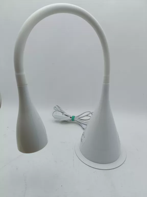 LAMPKA BIURKOWA OBI VEGA T1W