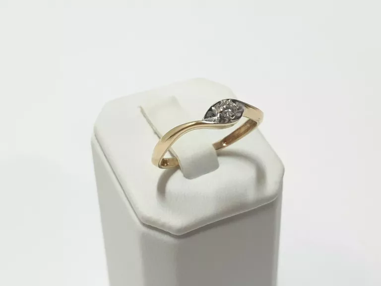 ZJAWISKOWY ZŁOTY PIERŚCIONEK R Z DIAMENTEM R 10