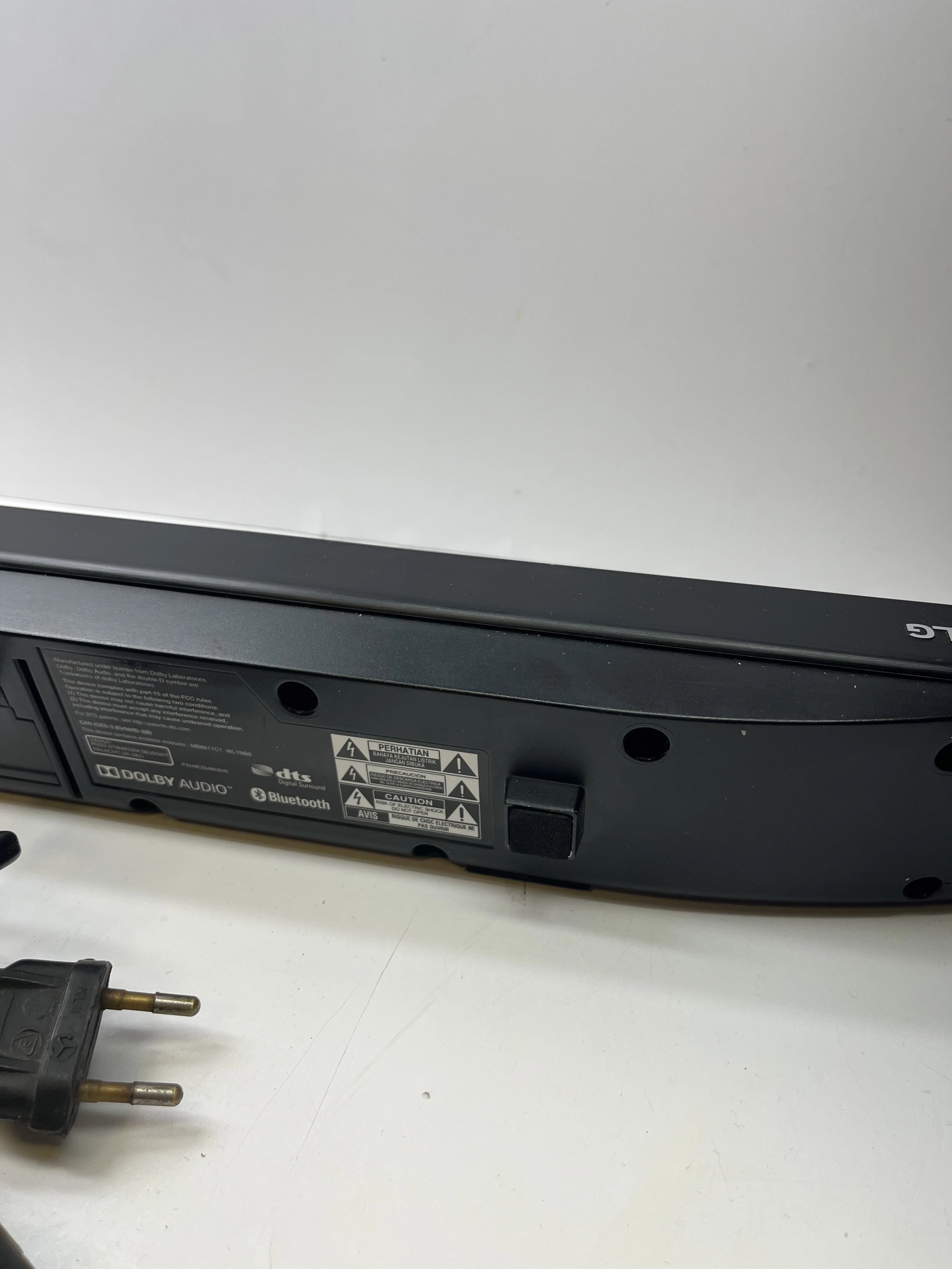 soundbar-lg-sj3-dgbrllz-subwoofer-pilot-model-sj3