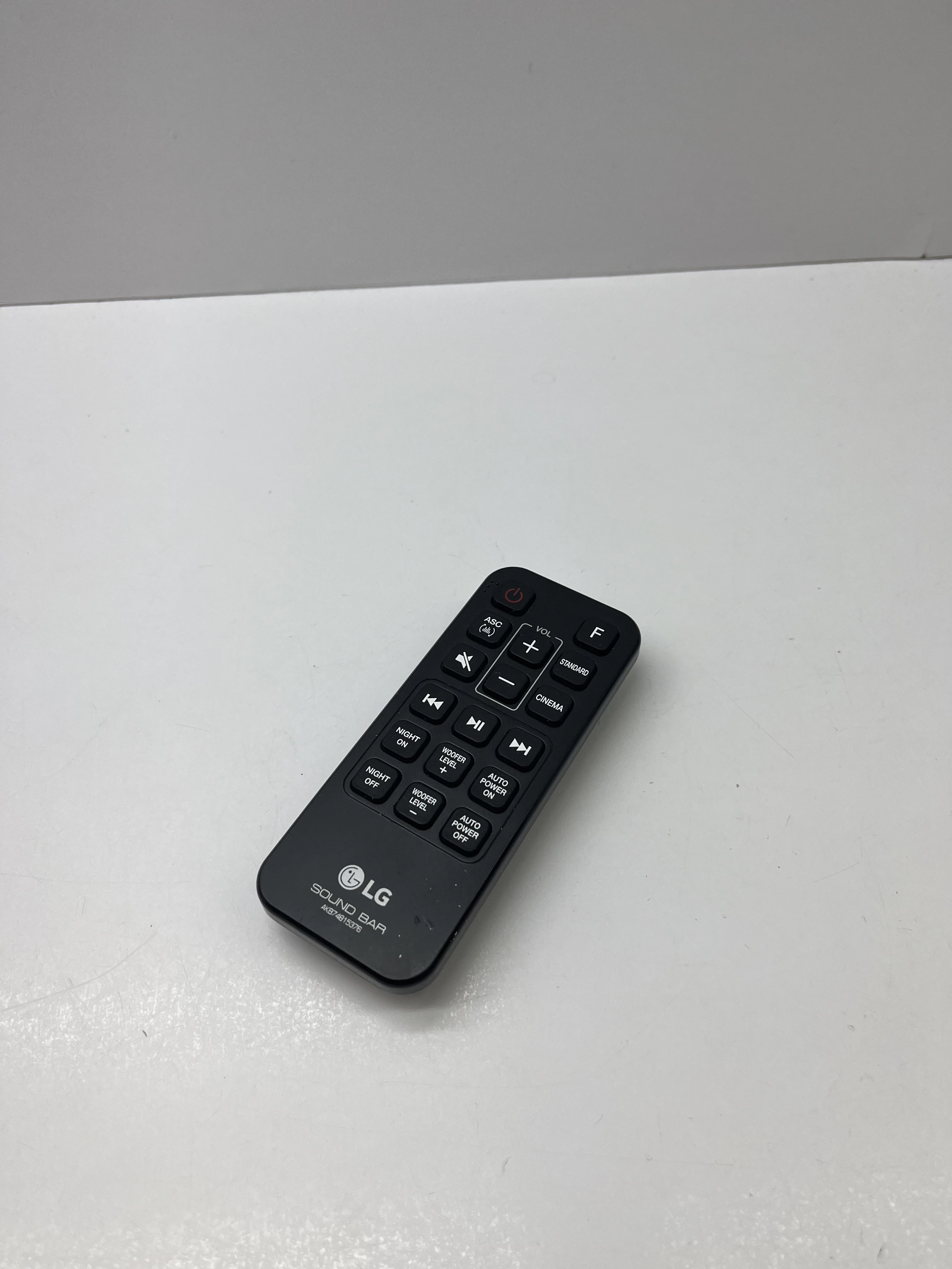 soundbar-lg-sj3-dgbrllz-subwoofer-pilot-liczba-zlaczy-hdmi-2