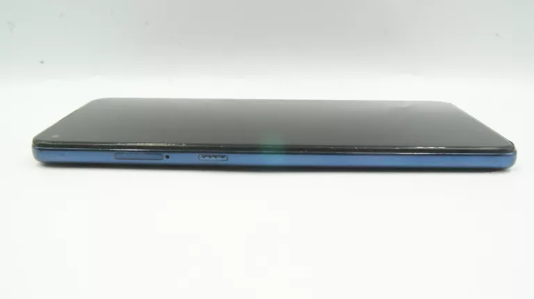 SMARTFON MOTOROLA MOTO G9 PLUS 4/128GB KOMPLET