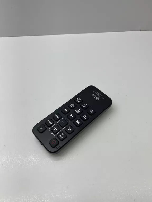 SOUNDBAR LG SJ3 DGBRLLZ + SUBWOOFER + PILOT