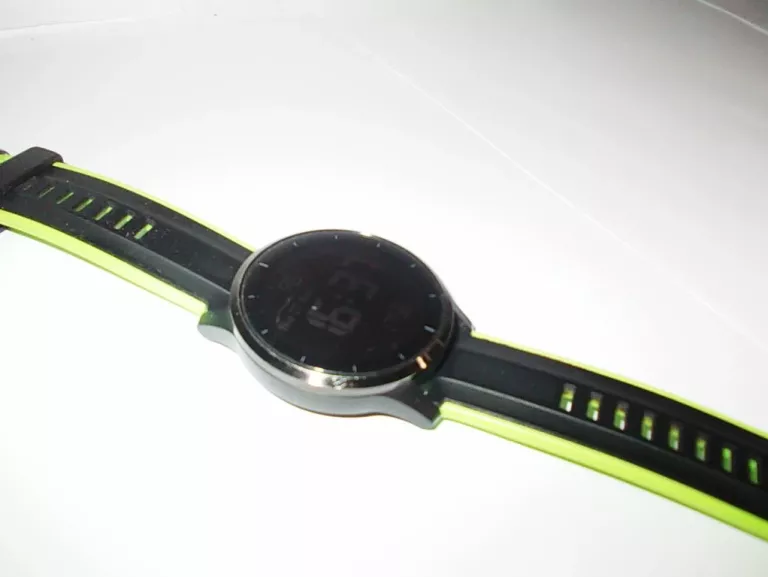 ZEGAREK SPORTOWY SMARTWATCH GARMIN VIVOACTIVE 4