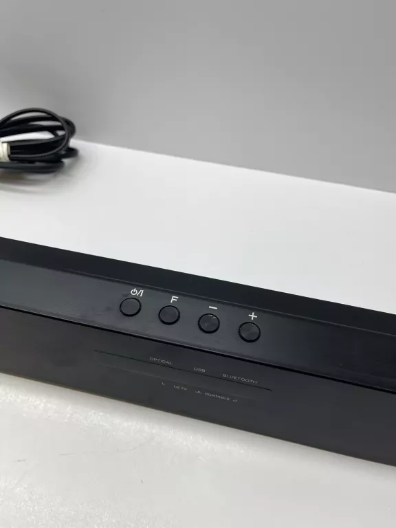SOUNDBAR LG SJ3 DGBRLLZ + SUBWOOFER + PILOT