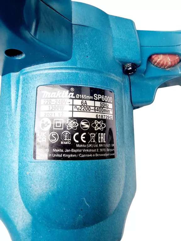 ZAGŁĘBIARKA MAKITA SP600