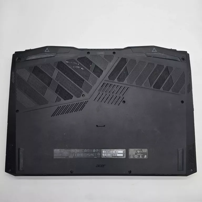 LAPTOP GAMINGOWY ACER PREDATOR HELIOS 300 32GB RAM / 1650TI / I5 / 1500GB