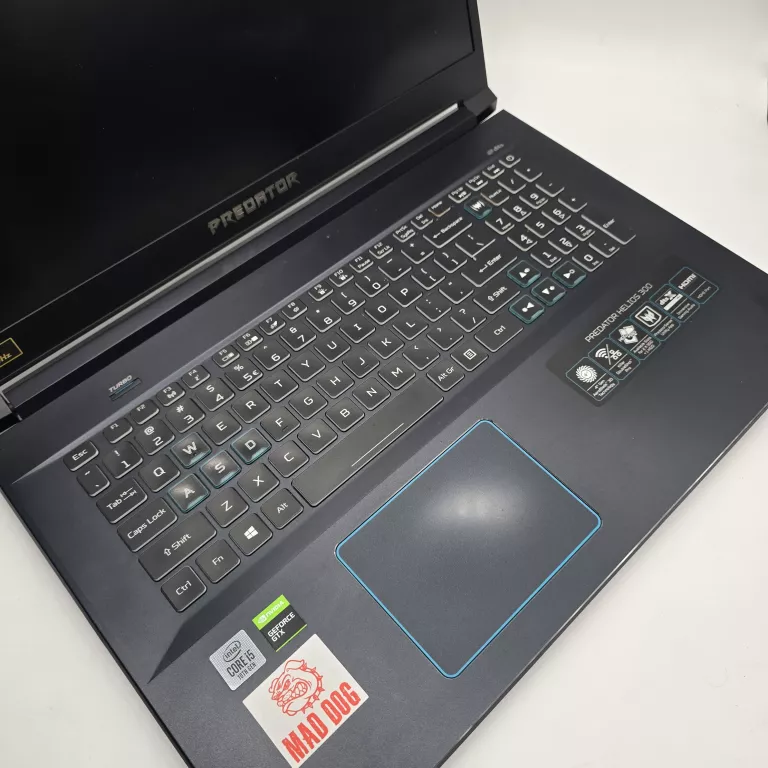 LAPTOP GAMINGOWY ACER PREDATOR HELIOS 300 32GB RAM / 1650TI / I5 / 1500GB