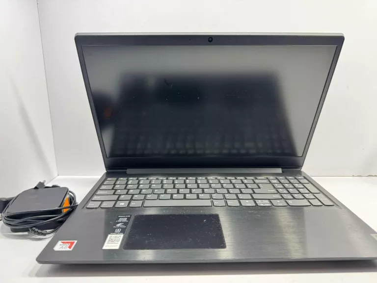 LAPTOP LENOVO IDEAPAD S145-15API : AMD A6 4GB 256GB