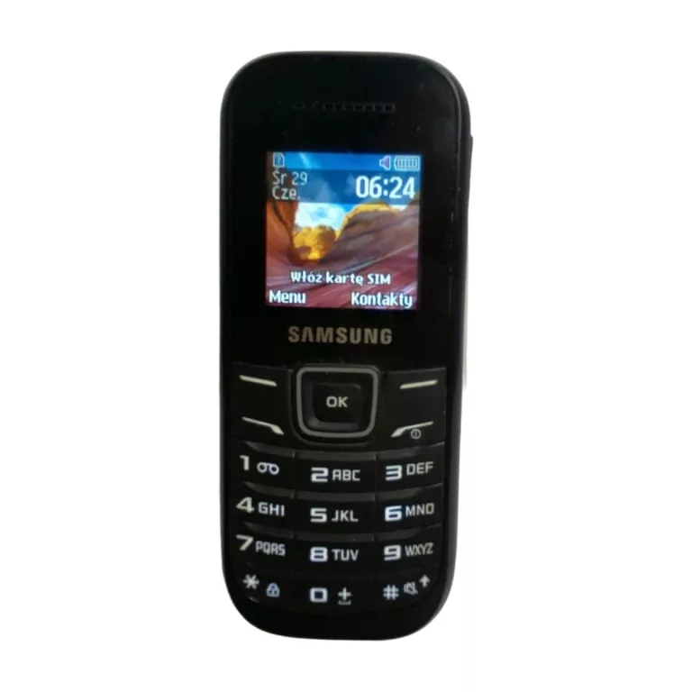 TELEFON SAMSUNG GT-E1200 Z ŁADOWARKĄ