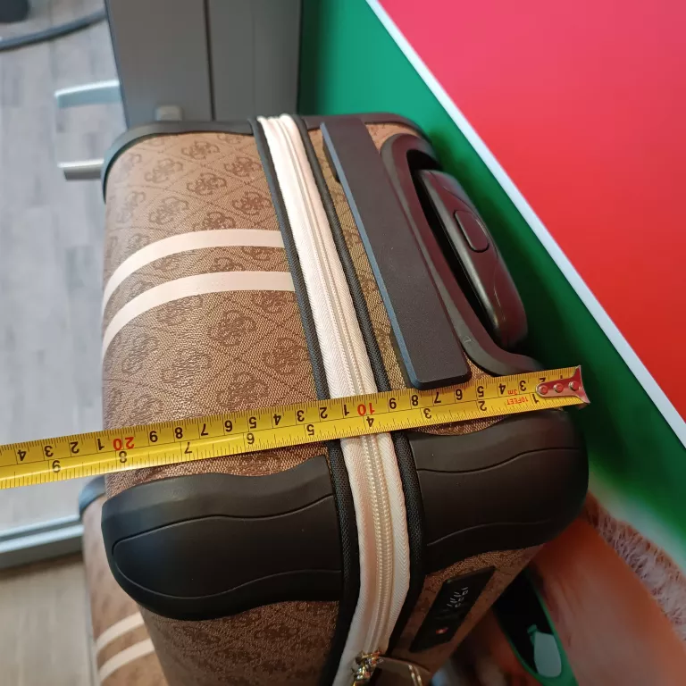 2-walizki-guess-ean-gtin-7622078999043