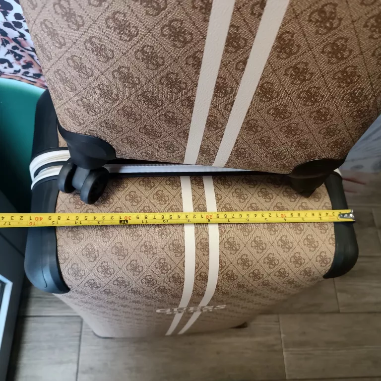 2-walizki-guess-rodzaj-203941-381737