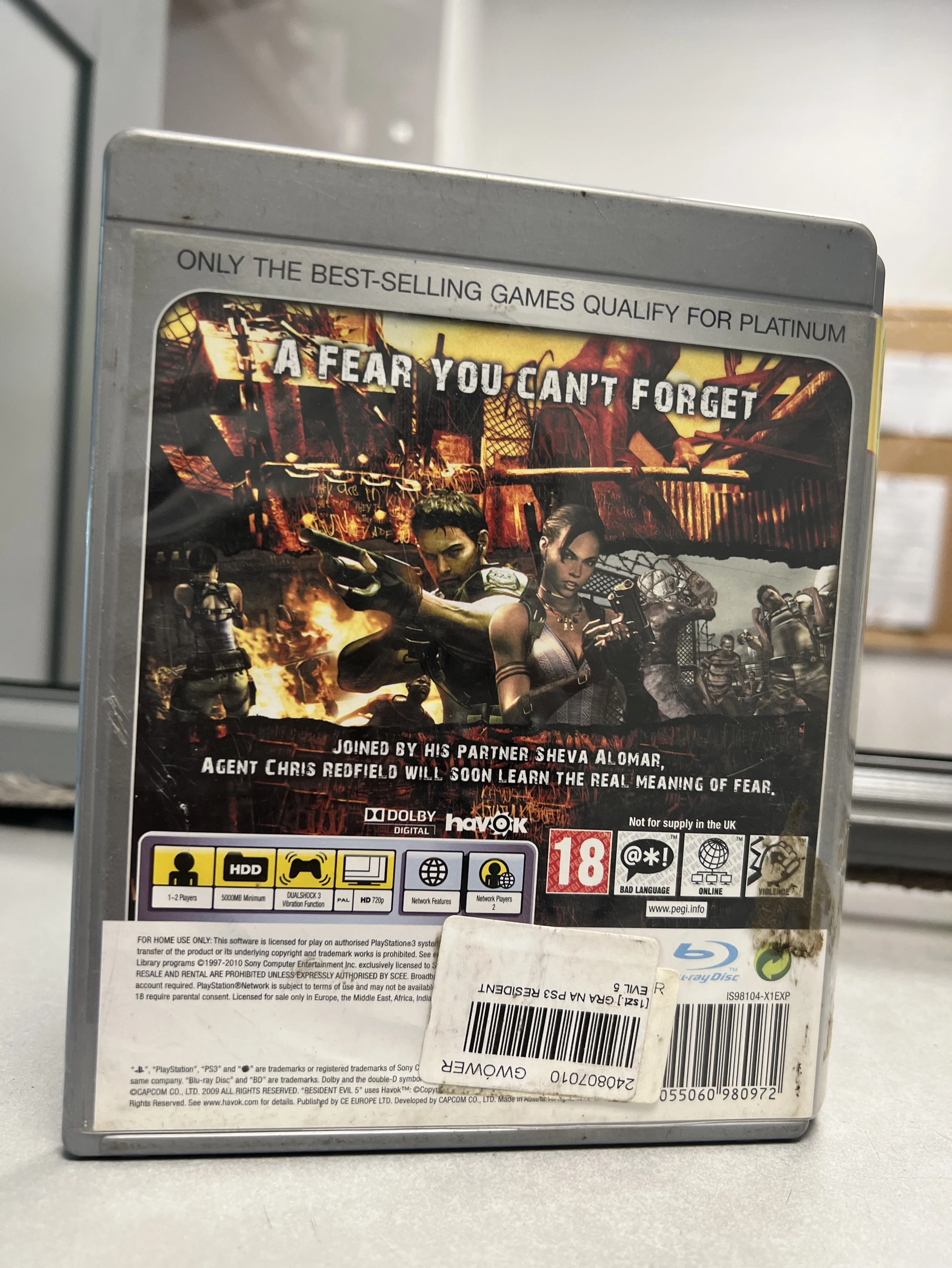 resident-evil-5-ps3-stan-11323-2