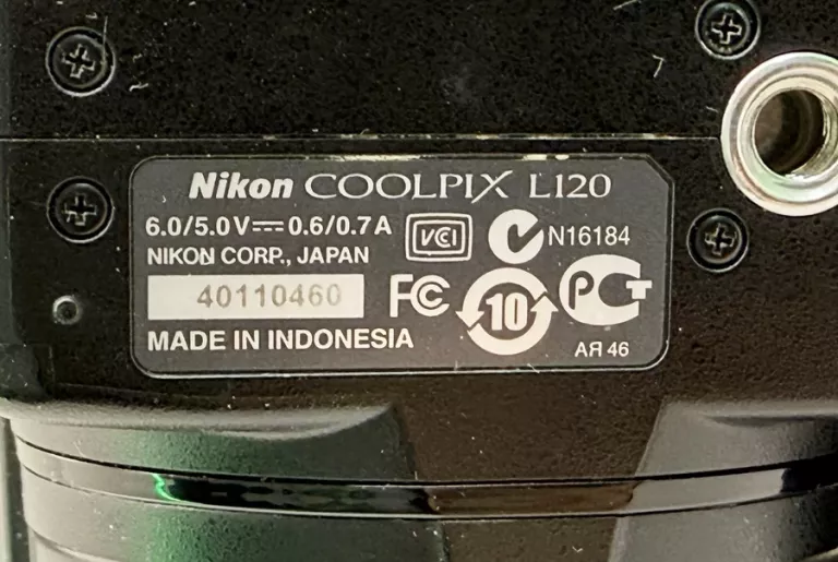 APARAT NIKON COOLPIX L120
