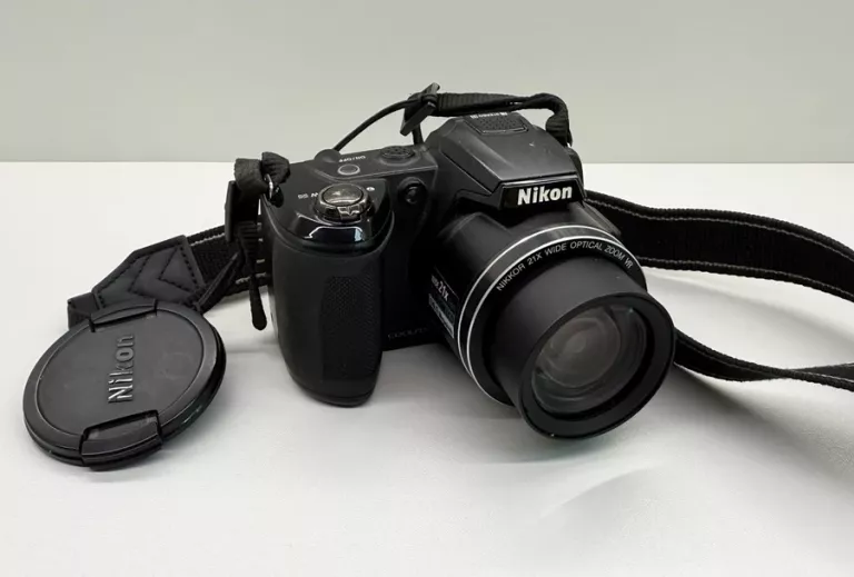 APARAT NIKON COOLPIX L120