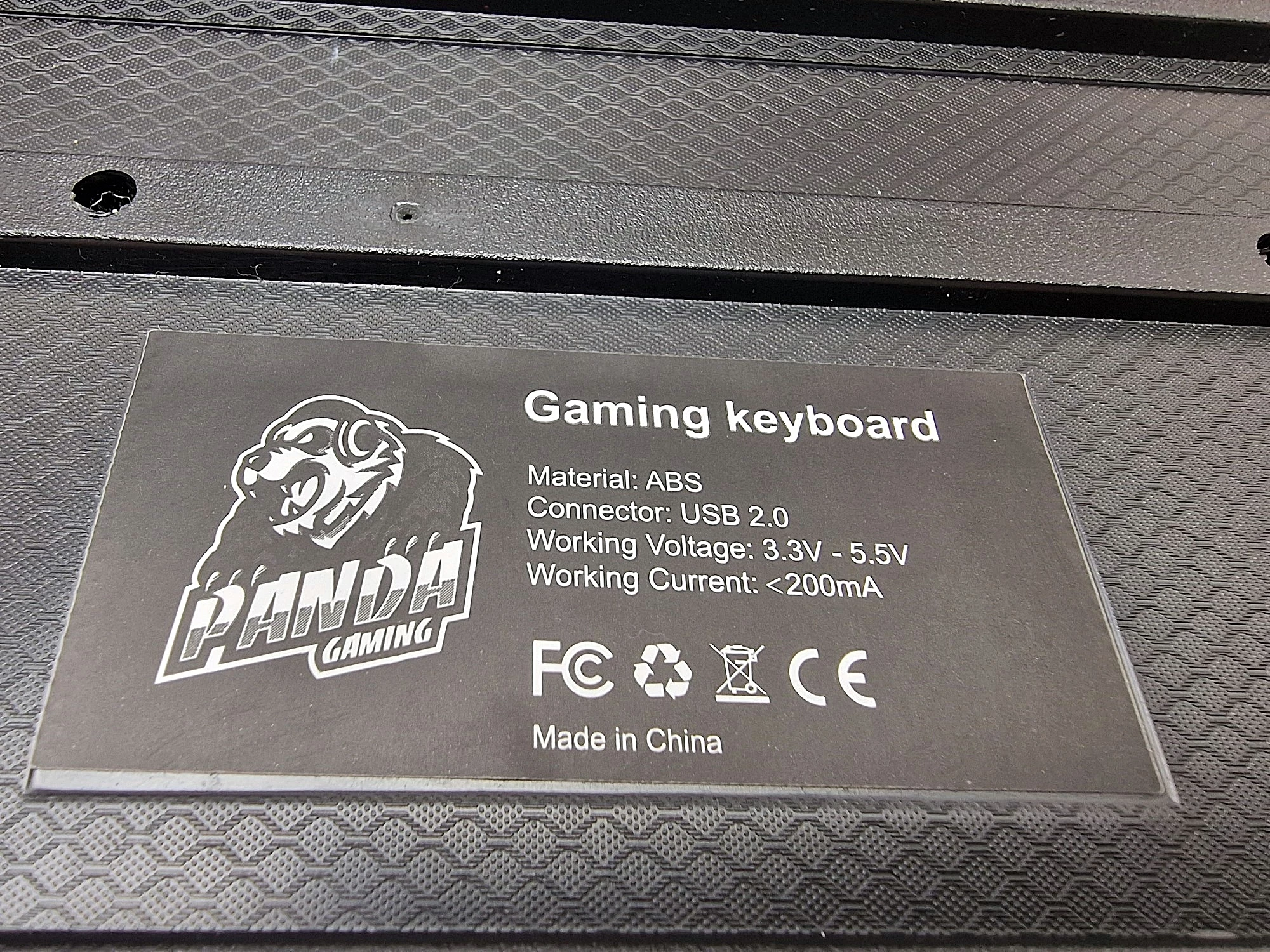klawiatura-gamingowa-panda-gaming-k19-model-skyloong-sk-61-panda