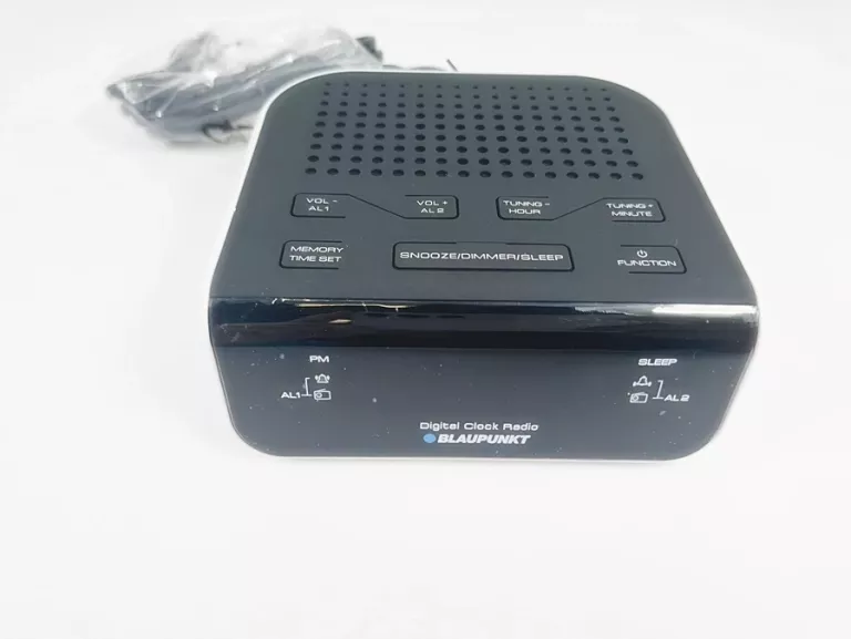 MAŁY RADIOBUDZIK BLAUPUNKT CR5WH ZEGAR RADIO FM