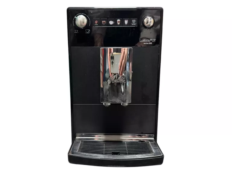 AUTOMATYCZNY EKSPRES CIŚNIENIOWY MELITTA LATTICIA OT 1450 W CZARNY