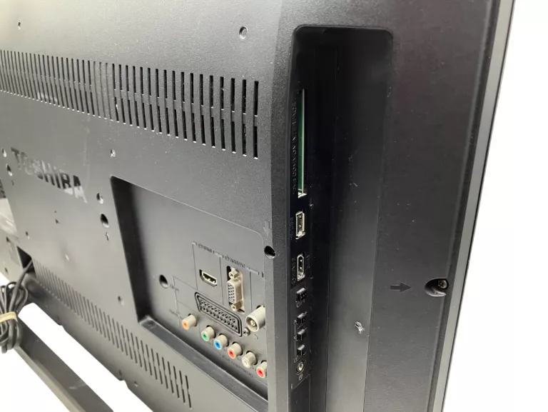 TELEWIZOR TOSHIBA 32L2433D 32" HD READY LED DVB-T