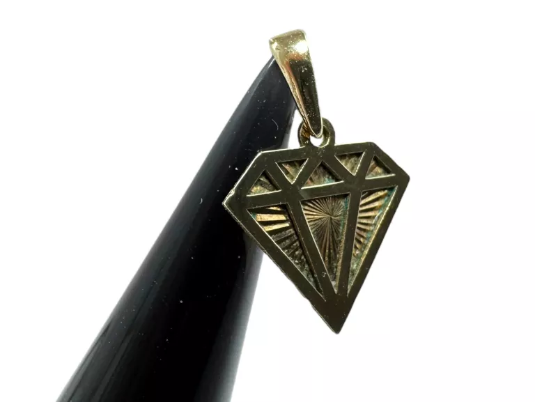 ZŁOTA ZAWIESZKA W KSZTAŁCIE DIAMENTU 0.37G/333
