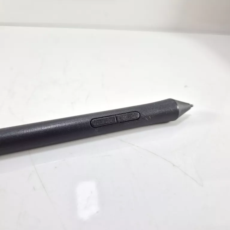 TABLET GRAFICZNY WACOM ONE MEDIUM
