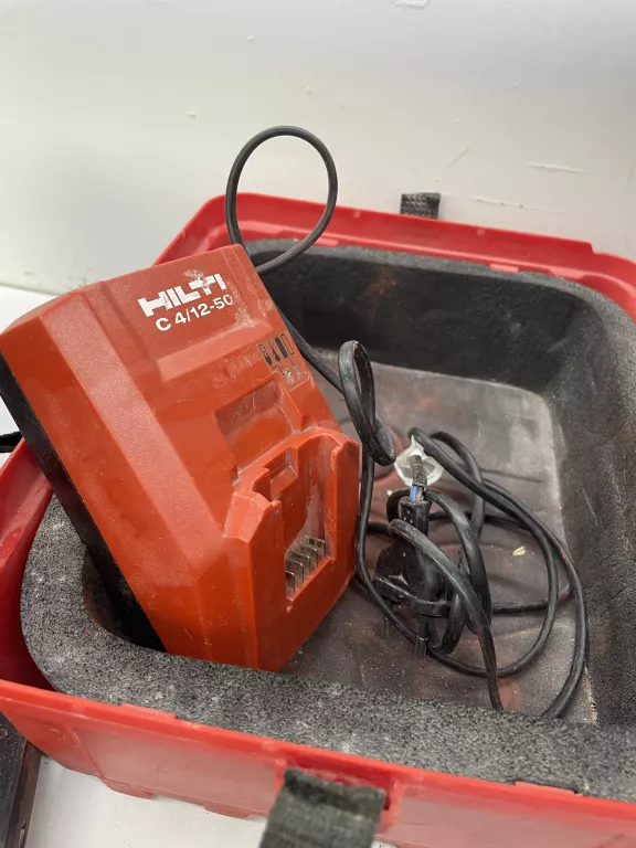 LASER KRZYŻOWY HILTI PM 40-MG