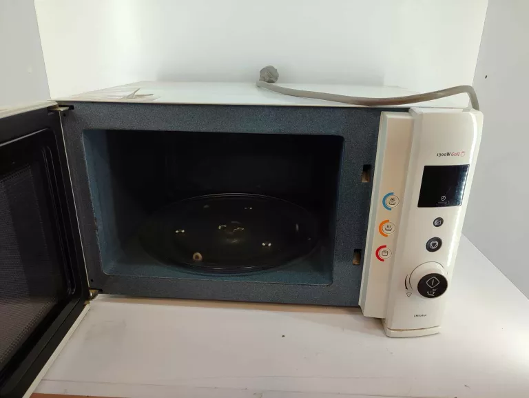 KUCHENKA MIKROFALOWA ELECTROLUX EMS 2840 GRILL